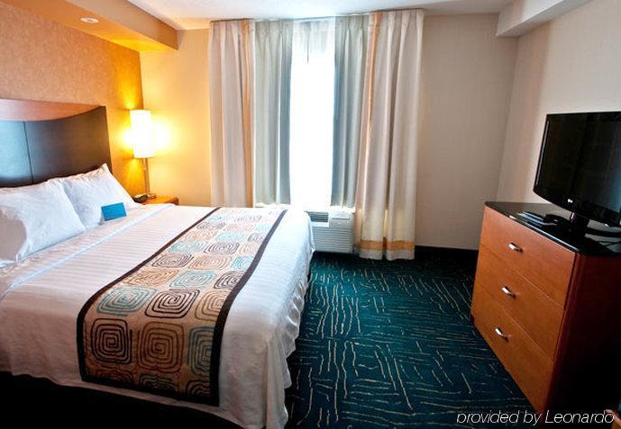 Fairfield Inn & Suites By Marriott Sault Ste. Marie Room photo